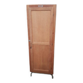 Armoire ancienne de pensionnat
