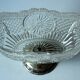 Bol de service Art Déco des années 1930, bol de fruits en verre dépression avec un pied plaqué argent