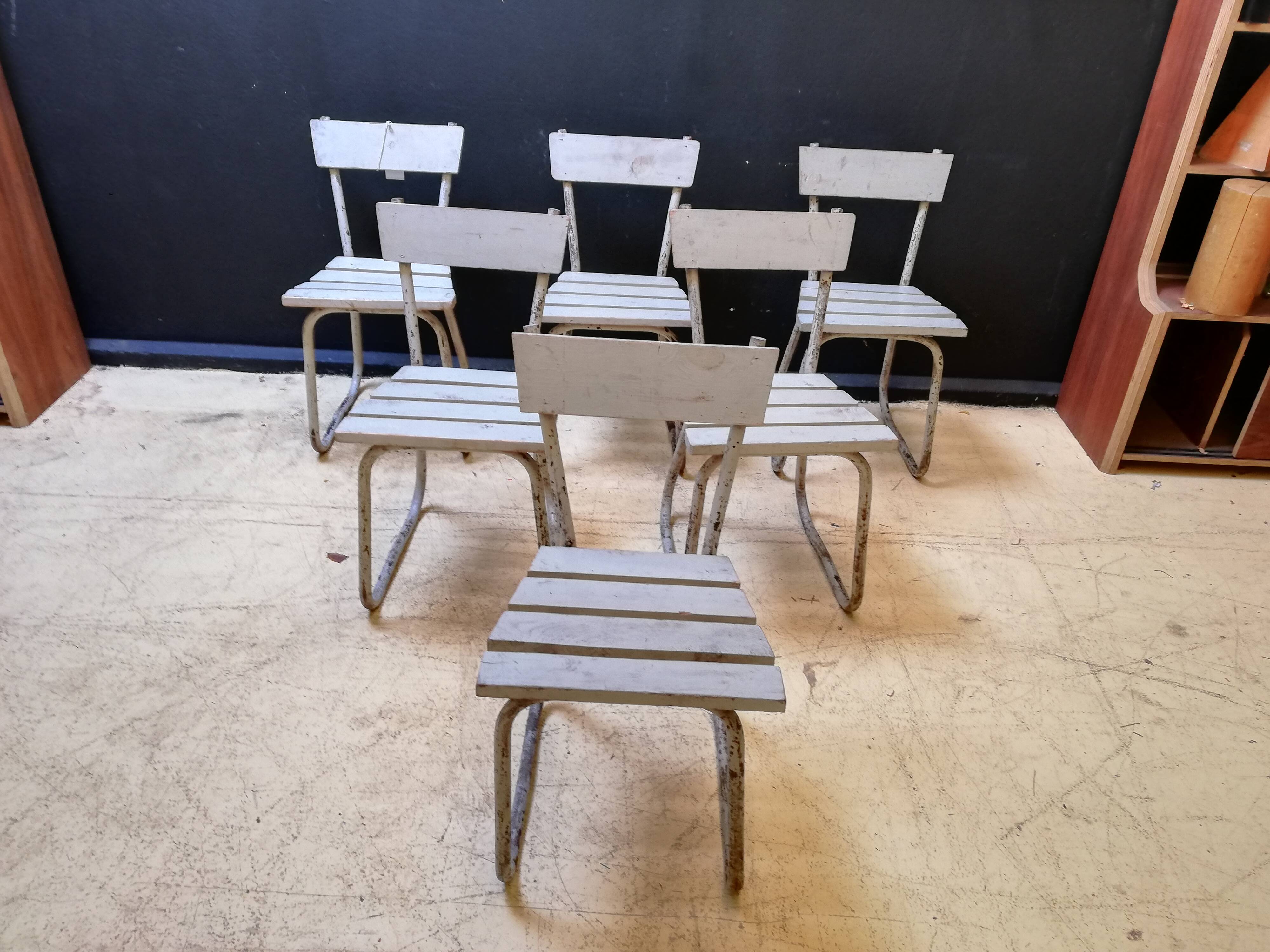 6 vintage garden chairs made of wood and metal