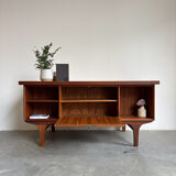 Big vintage Danish freestanding desk in teak