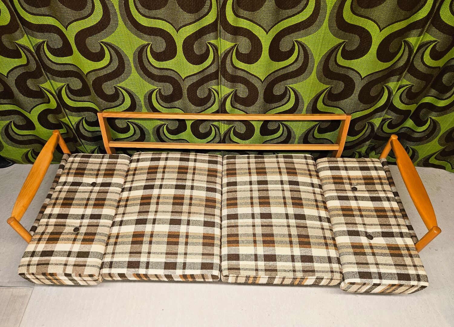 Stella daybed sofa by Wilhelm Knoll for Knoll Antimott 1950"