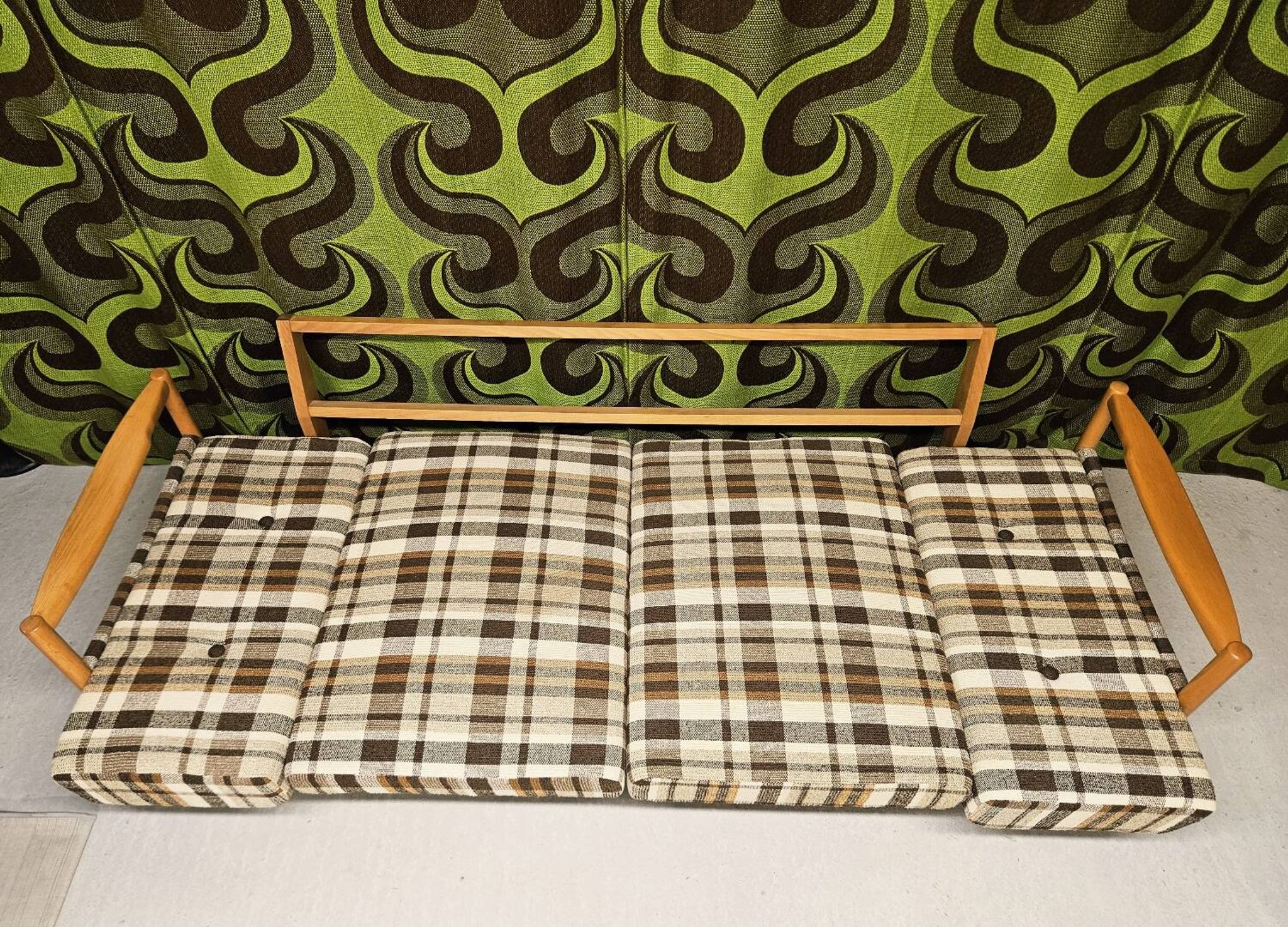 "Stella daybed canapé by Wilhelm Knoll for Knoll Antimott 1950"