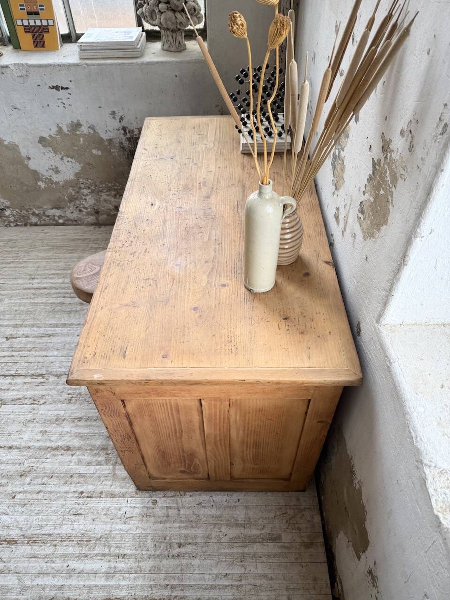 Bureau pin meuble atelier 1950