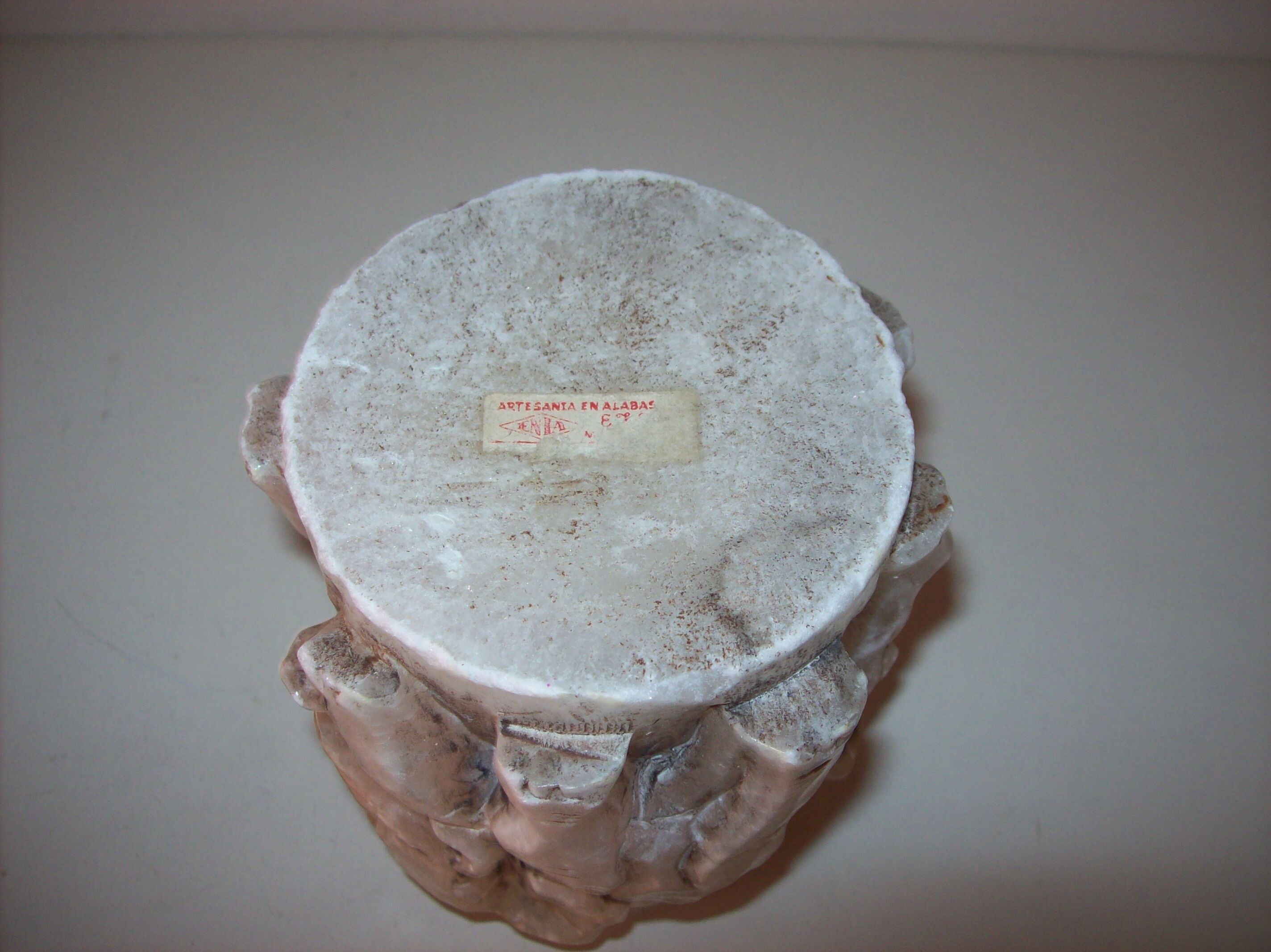 Alabaster pot