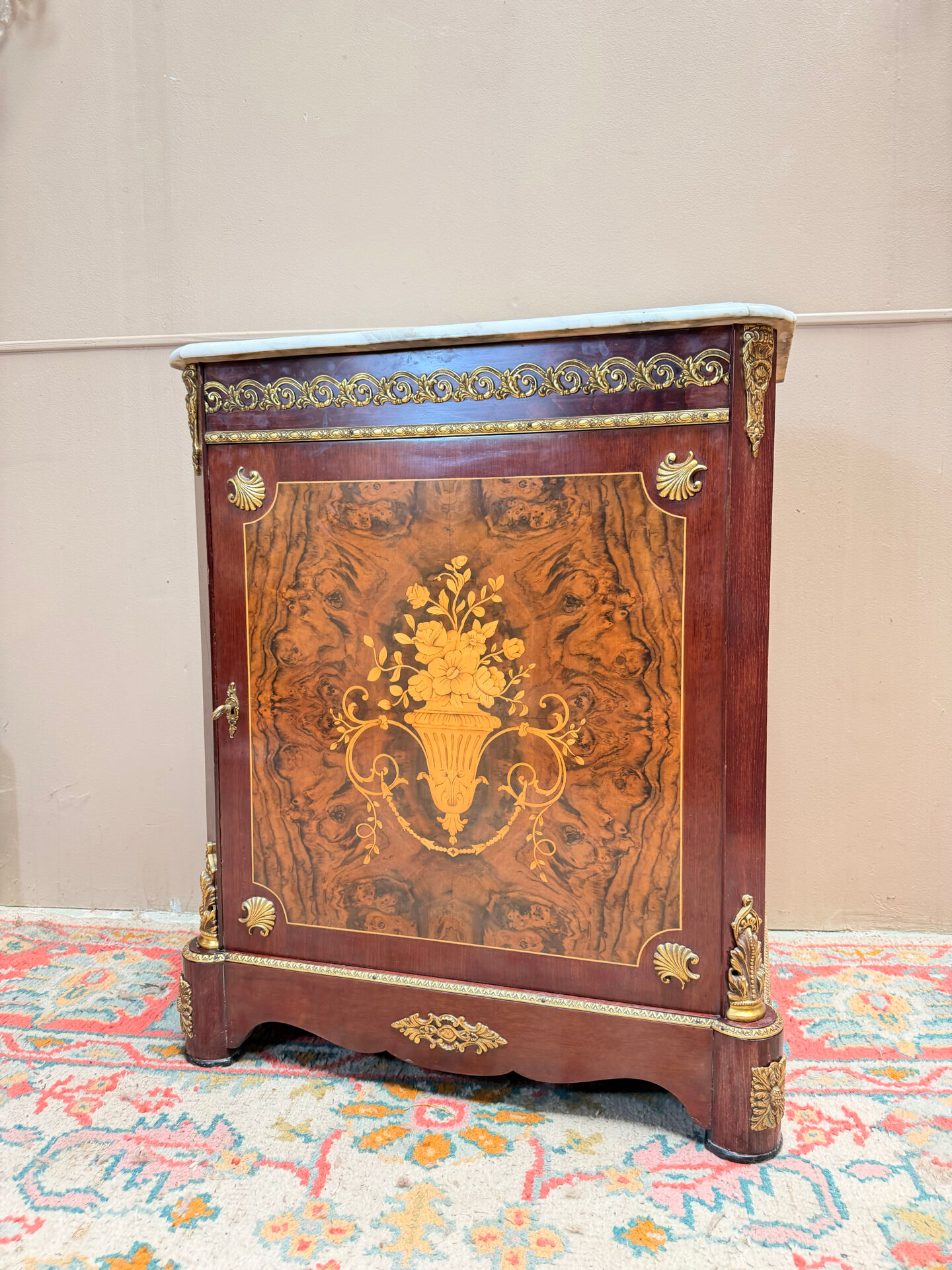 SUPPORT FURNITURE IN NAPOLEON III STYLE MARQUETRY