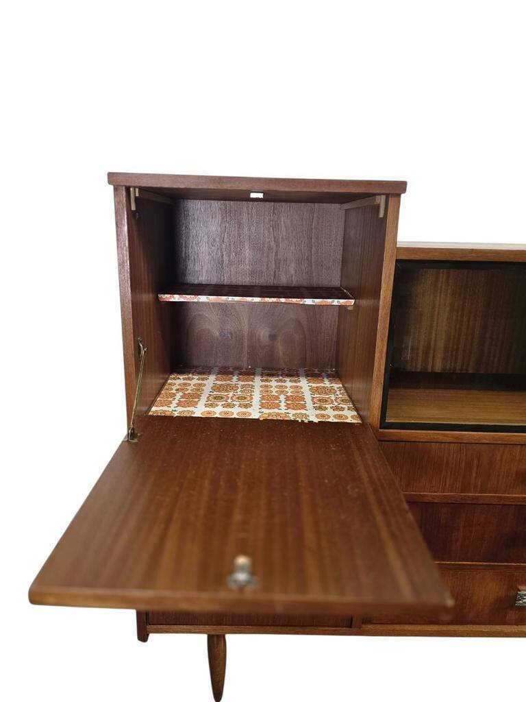 Vitrine vintage en bois / meuble bar / petite armoire