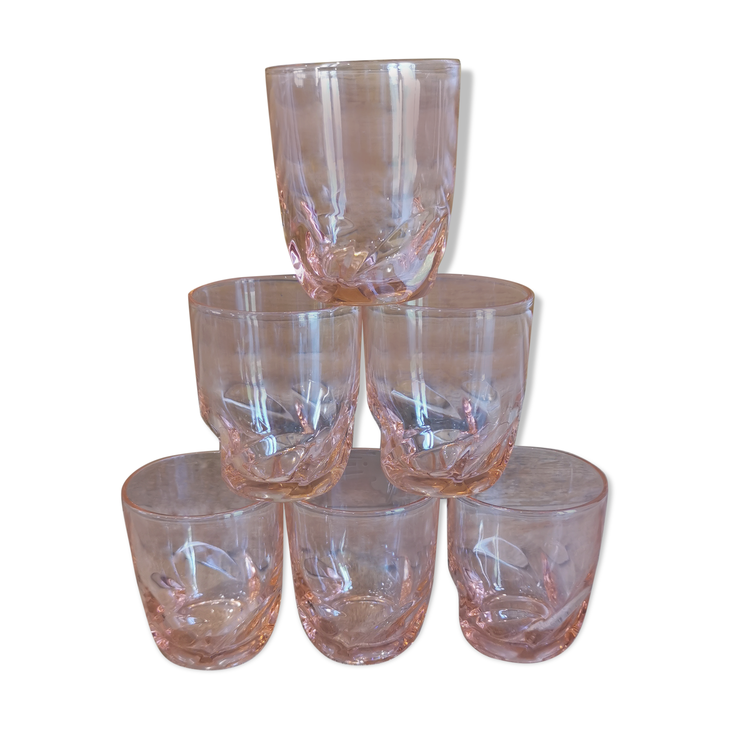 6 vintage pink glasses
