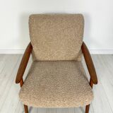 1970s Vintage Minimalistic Teak Armchair Lounge Chair with Bouclé