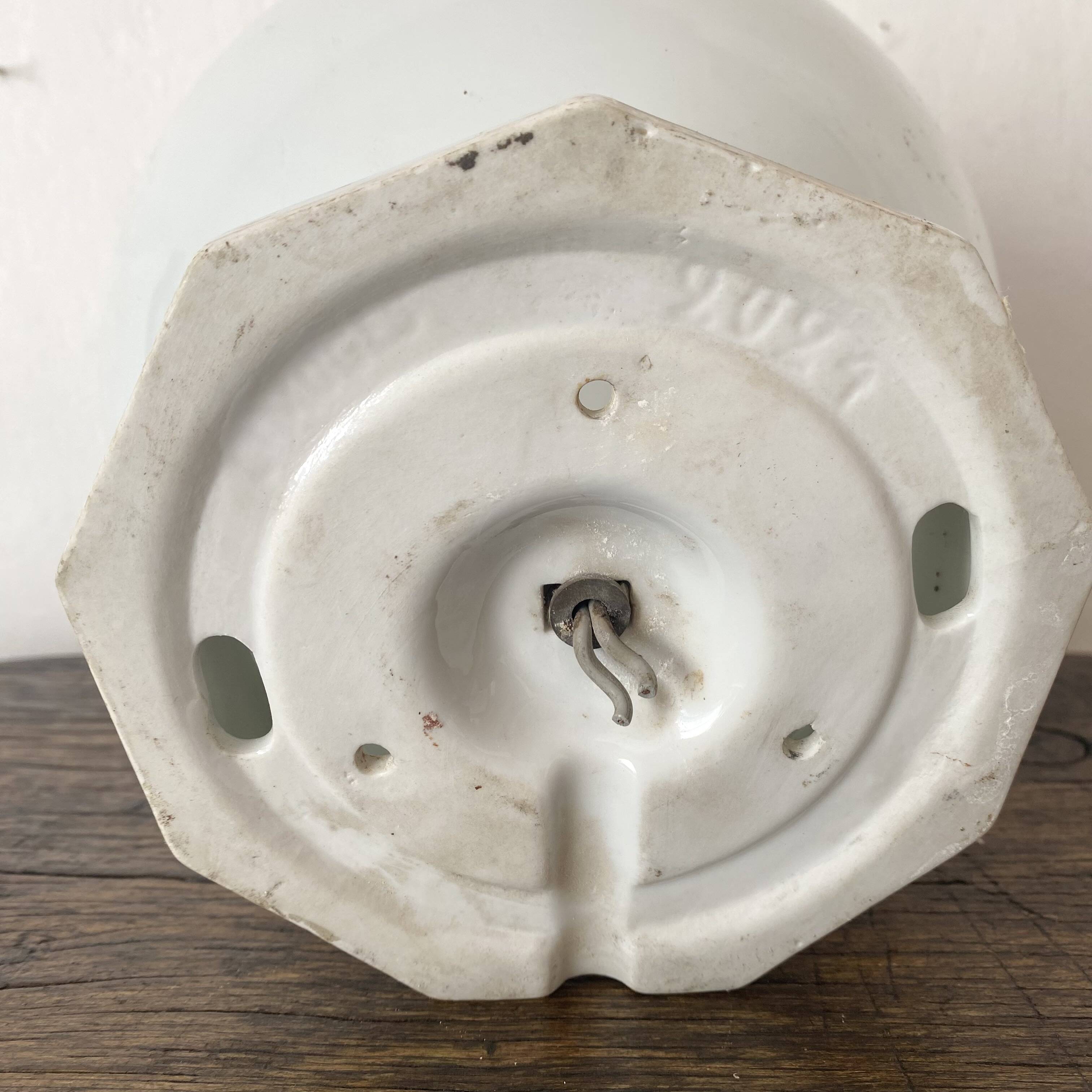 Art Deco ceiling light in opaline and ceramic