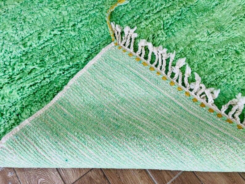 Traditional handmade Beni Ouraine rug, size 150 x 250 cm