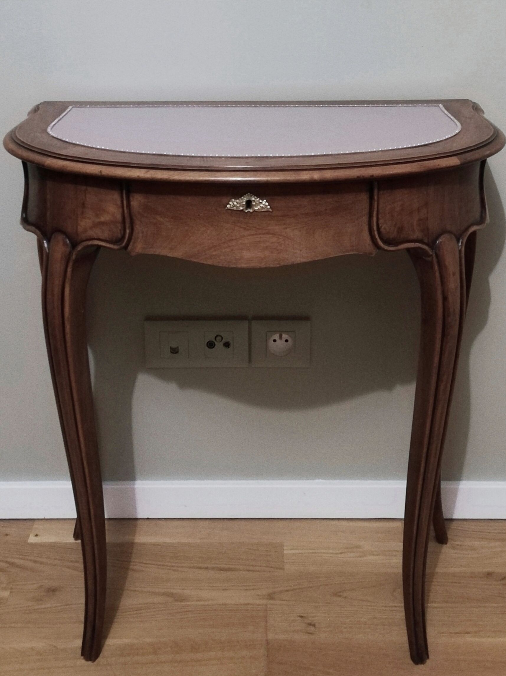Coiffeuse demi-lune en chêne
