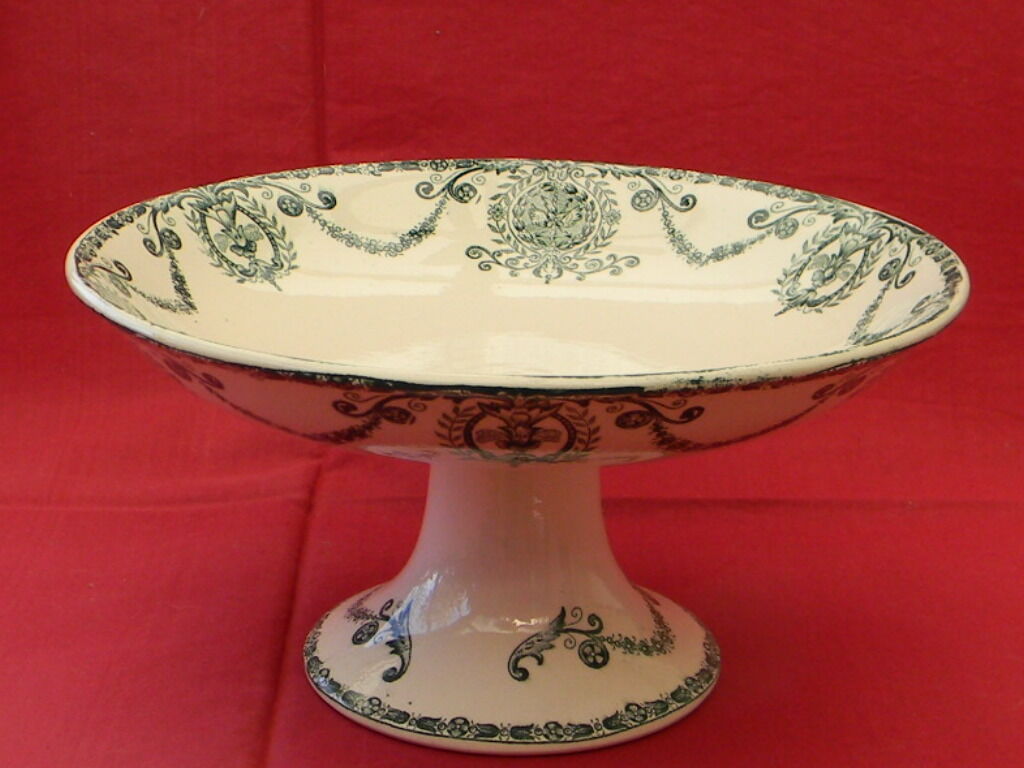 Coupe à fruits en faience de Longwy, modèle Pierrefonds