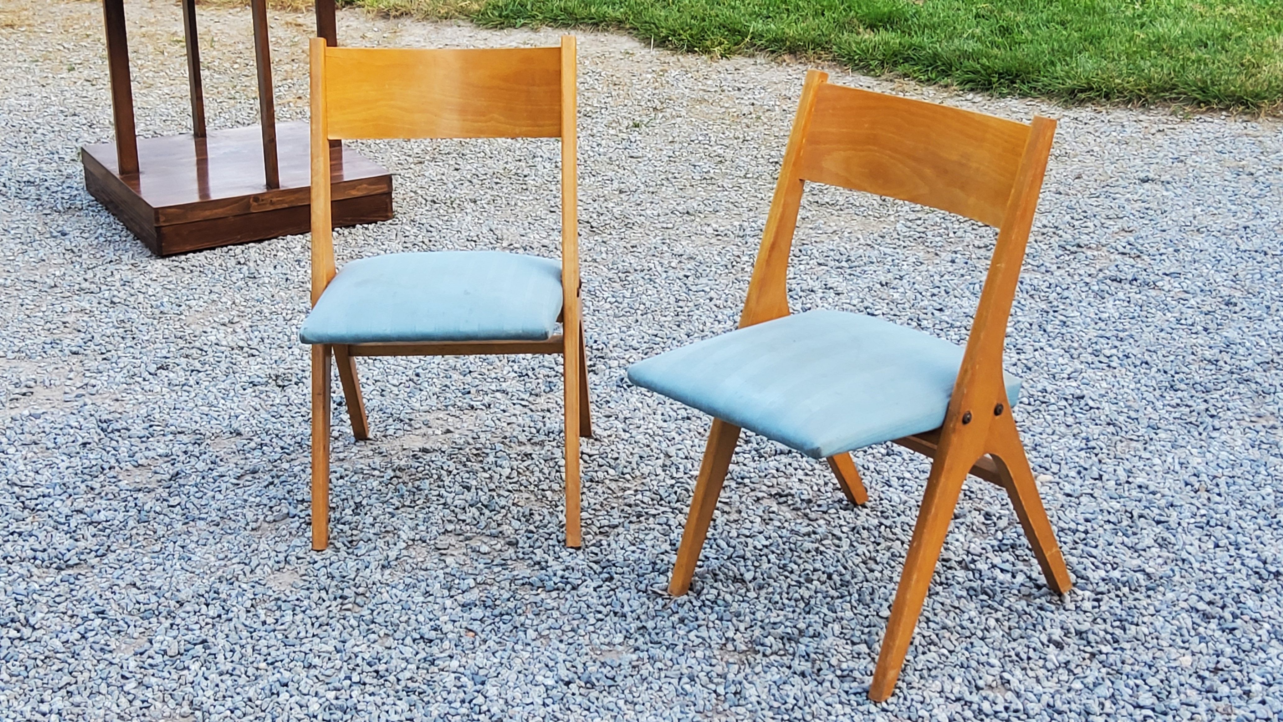 Pair of vintage chairs 50s