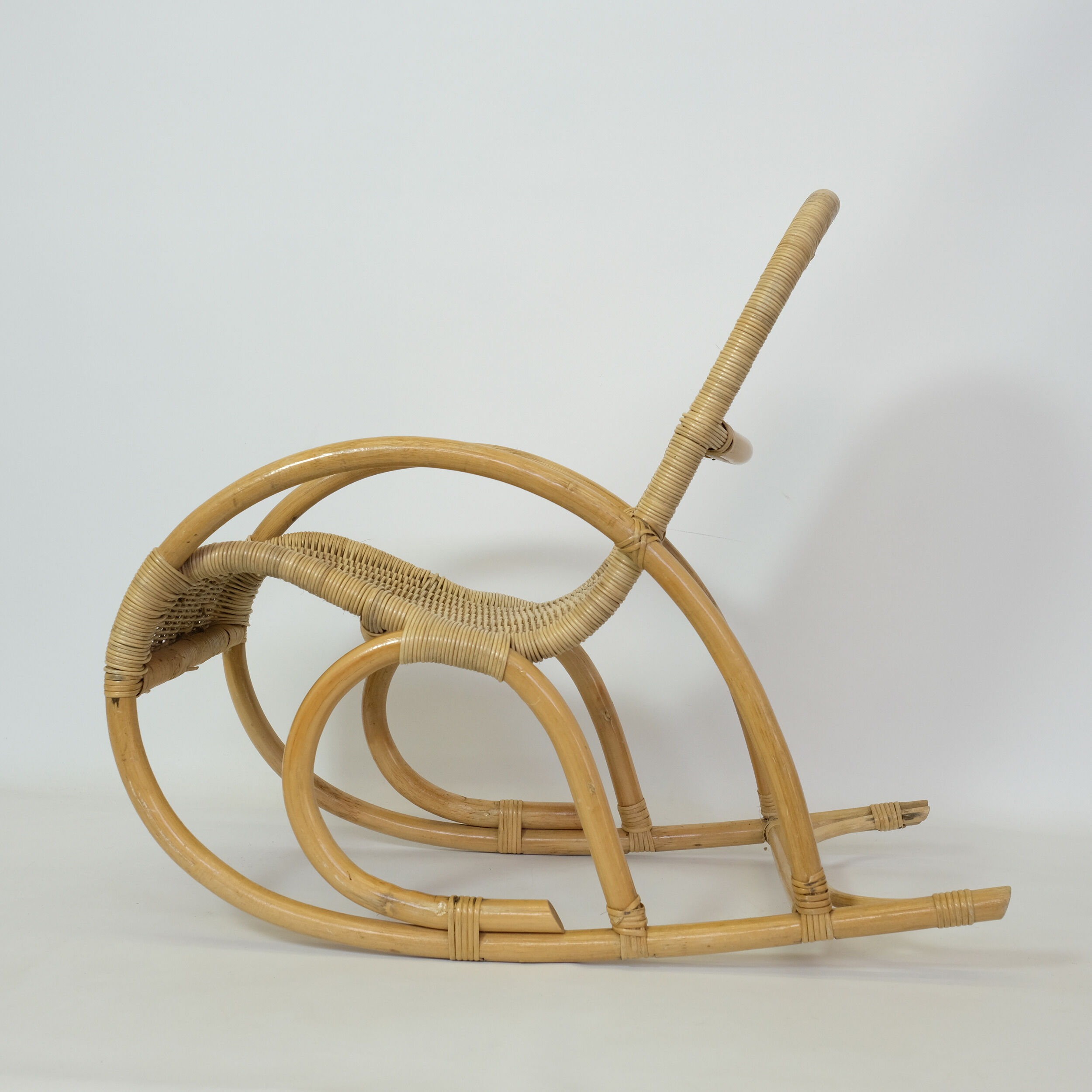 Fauteuil à bascule pour enfant des années 70