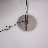 Minimalist floor lamp