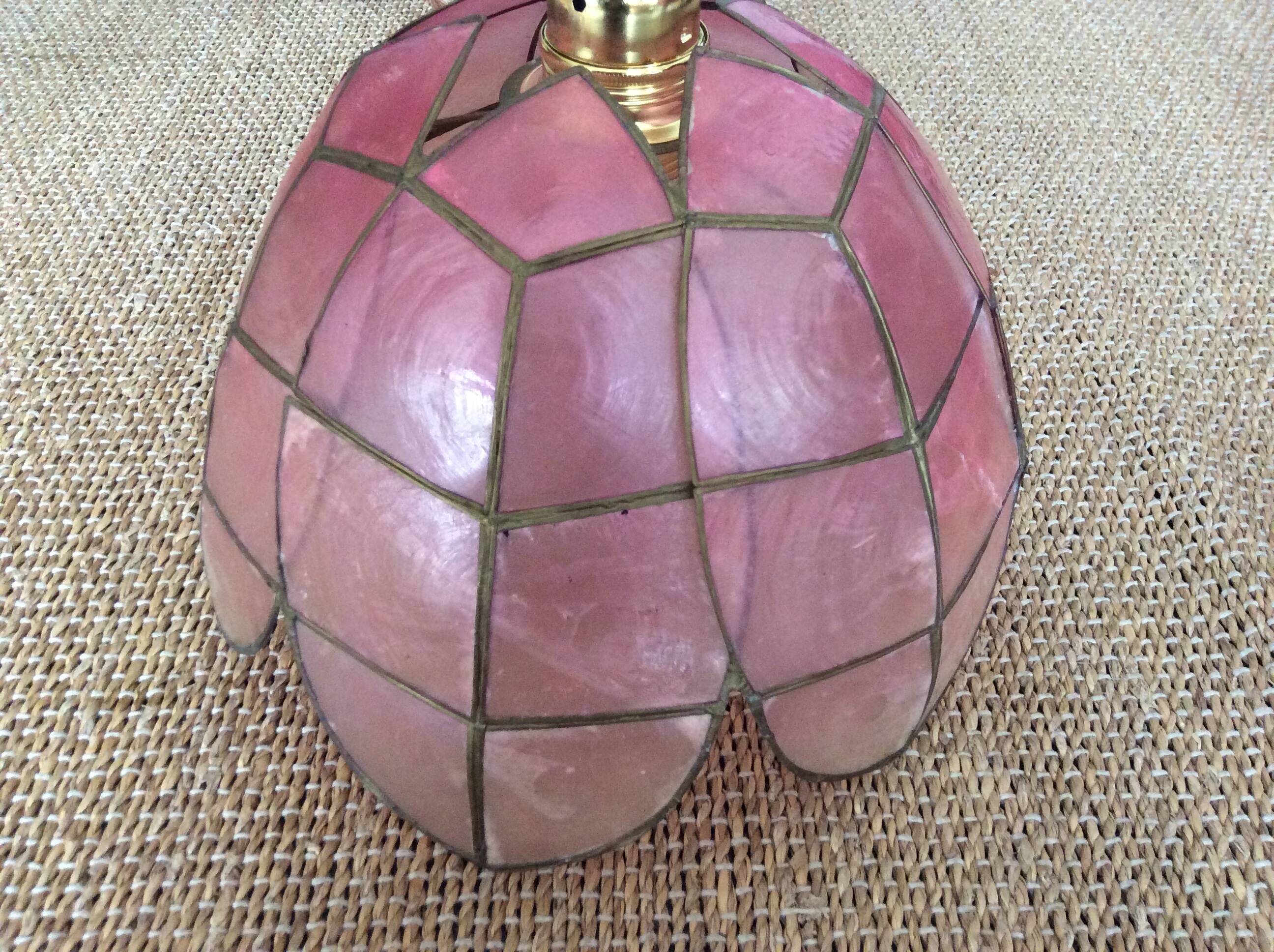 Mother-of-pearl pendant