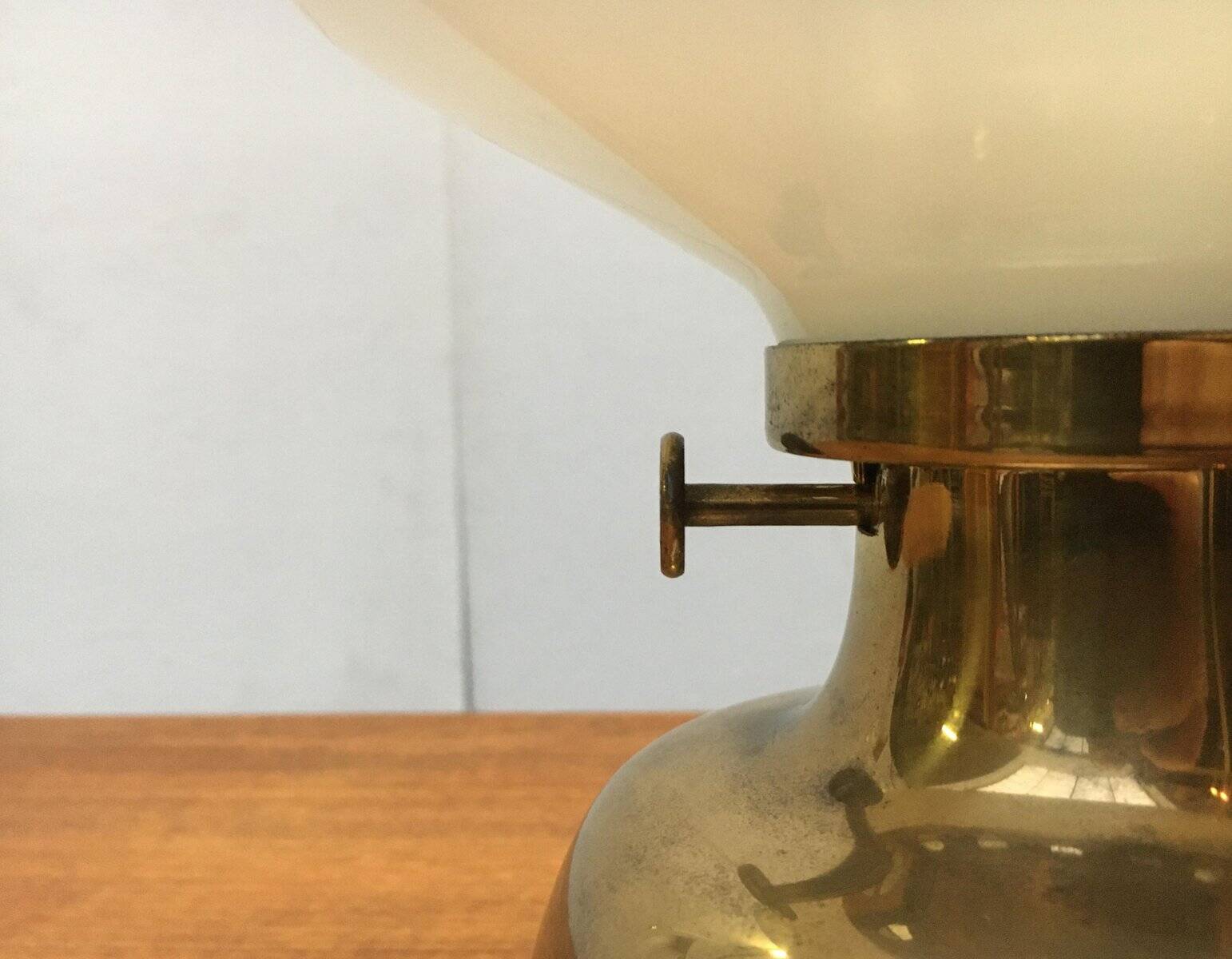 Lampe à huile de table Petronella modèle danois milieu du siècle par Henning Koppel pour Louis Poulsen, années 1960