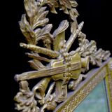 Louis XVI ice, Gilded and carved wood, Pediment with Musical Instruments