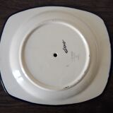 Tiered dish servant St Jean de Bretagne