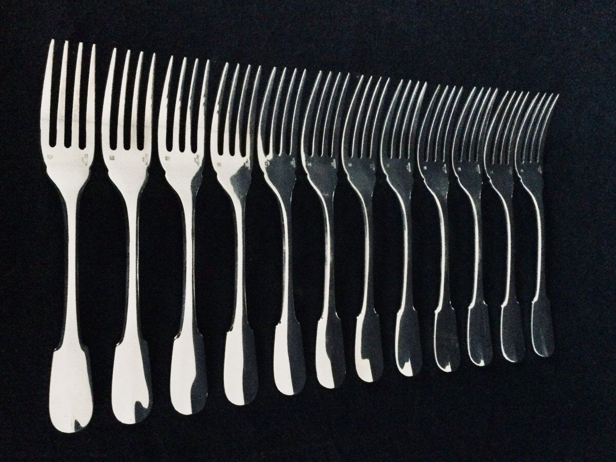 12 Christofle Fish Cutlery Model Cluny