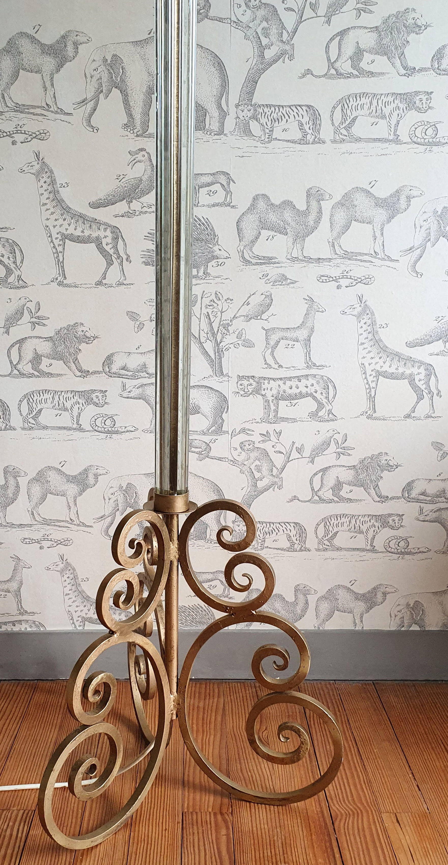Golden wrought iron lamppost 30/40s