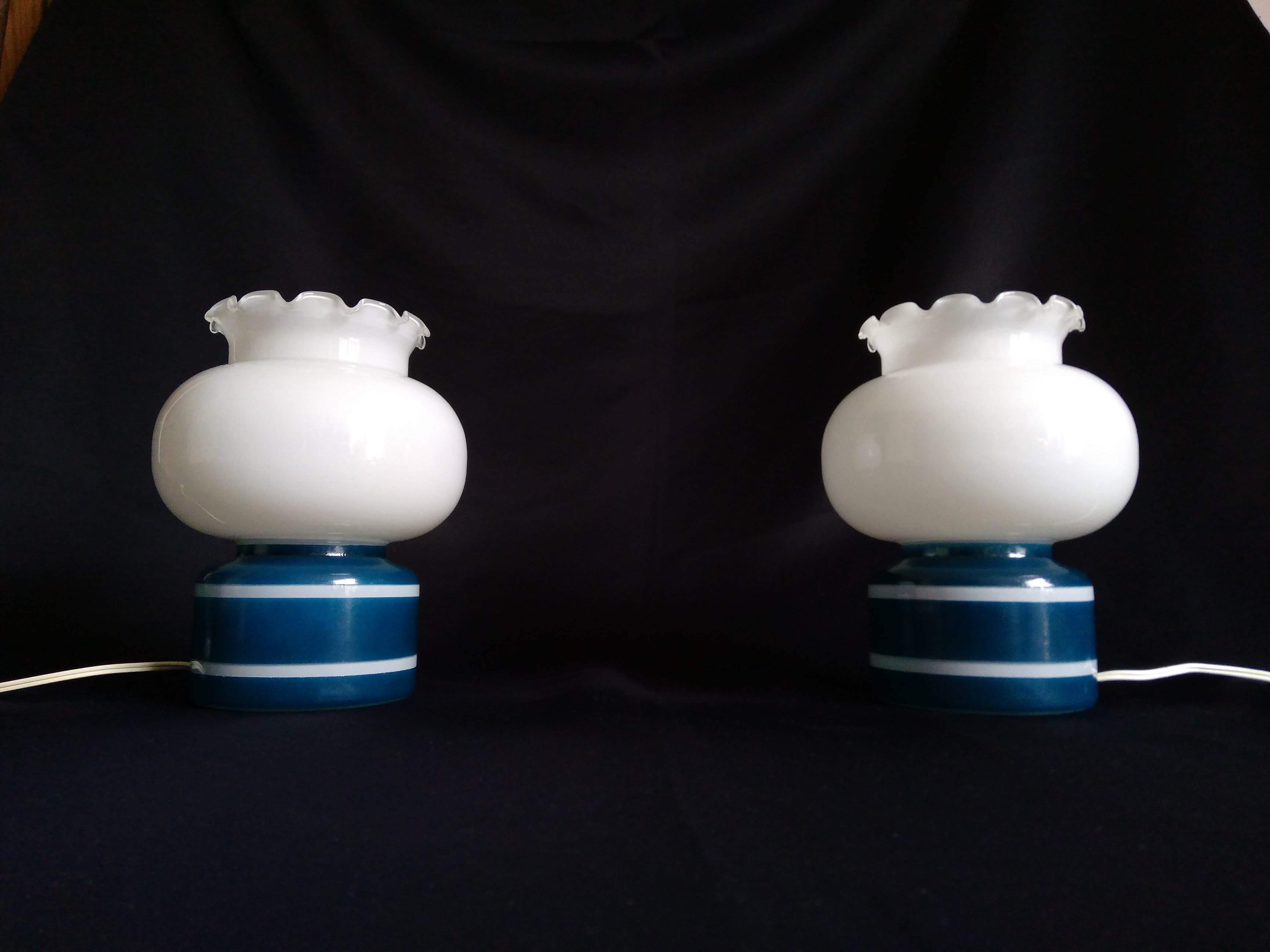 Pair of duck blue and white opaline lamps