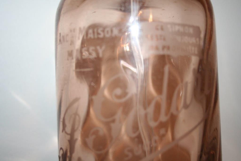 Siphon bottle has seltzer rose fives lille f.godart