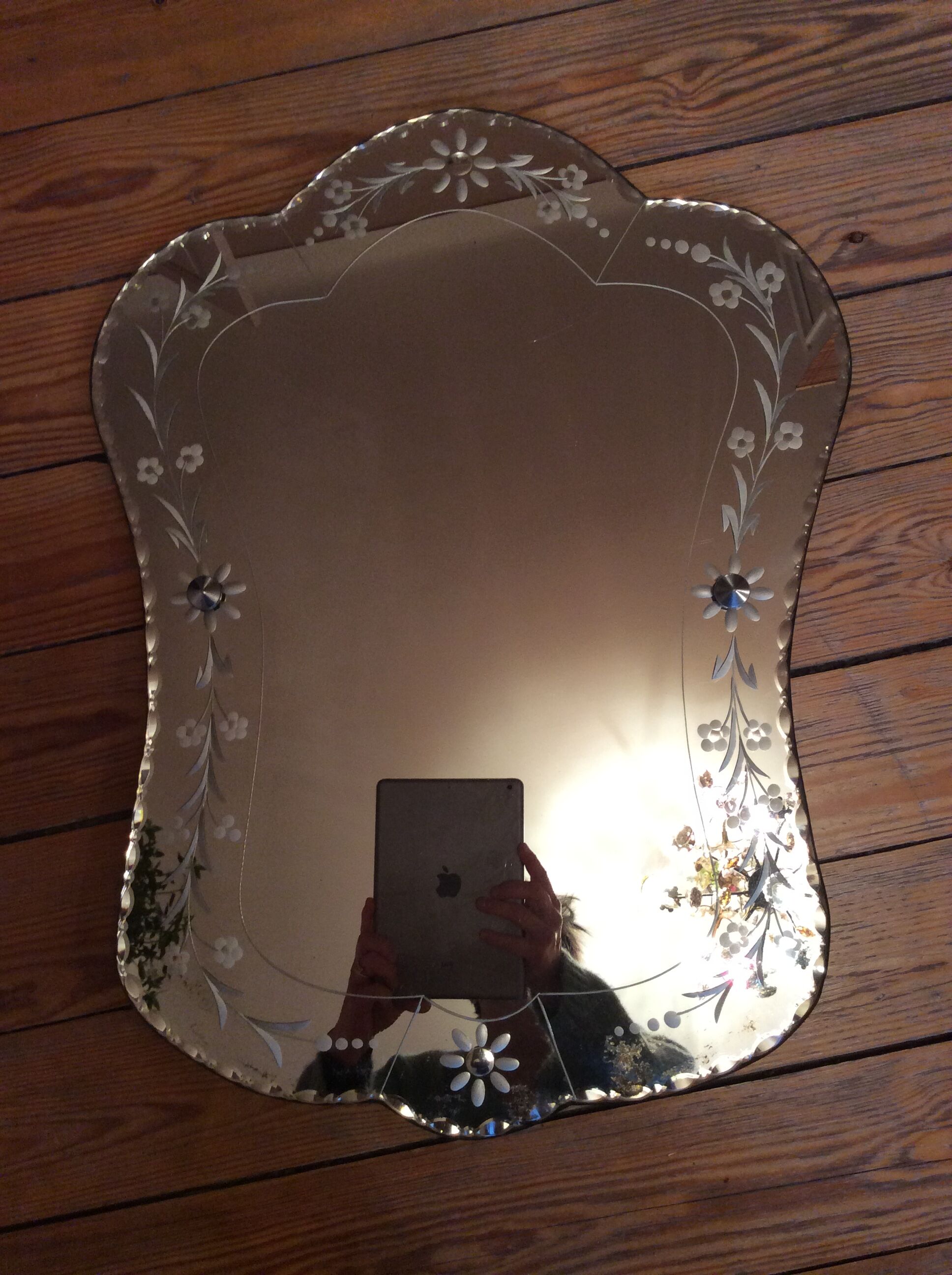 Venetian mirror 44x60cm