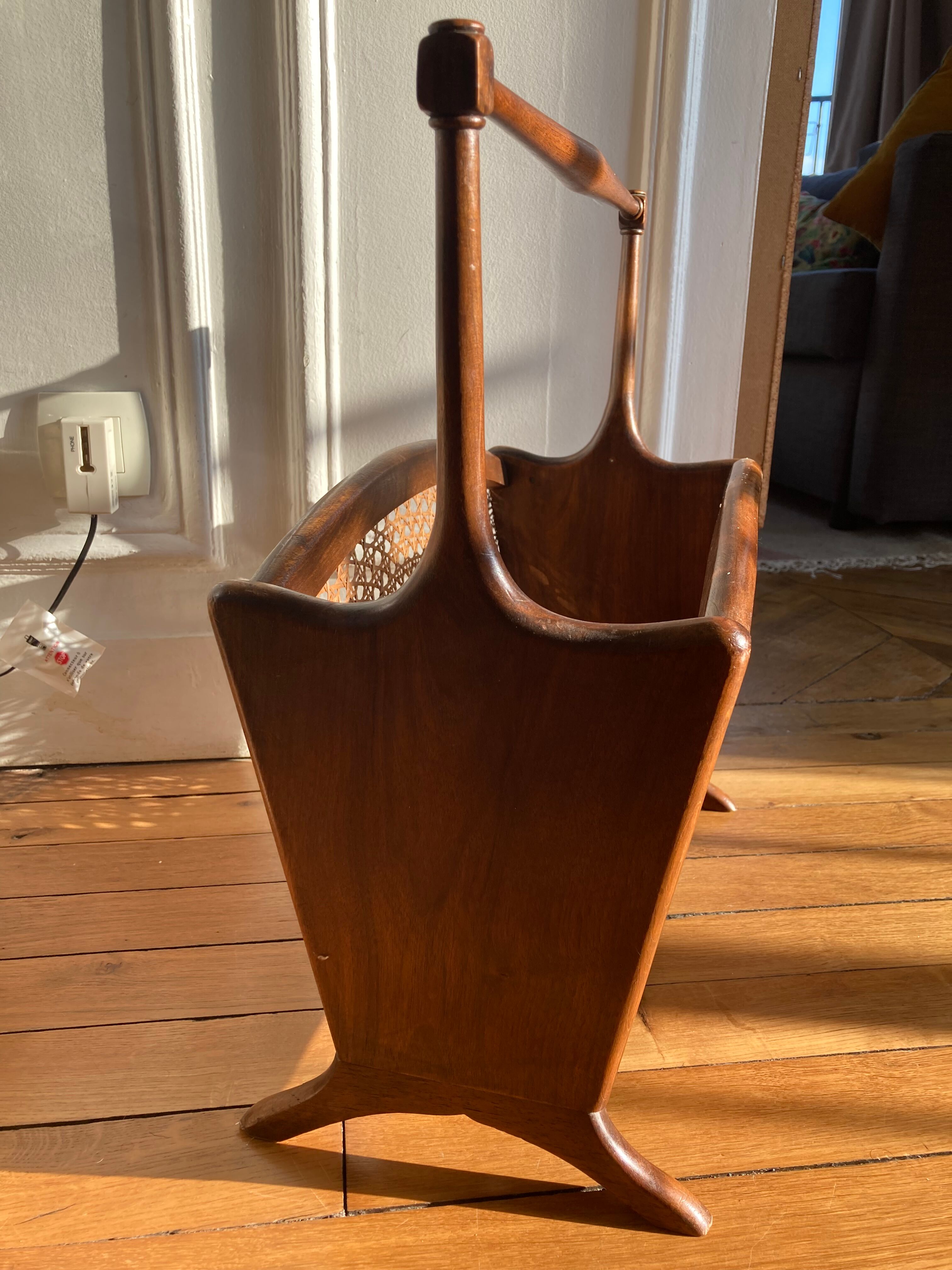 Canework magazine holder