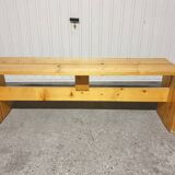 Pine bench attributed to Charlotte Perriand 1960 Les Ménuires
