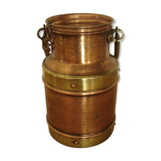 Milk pot