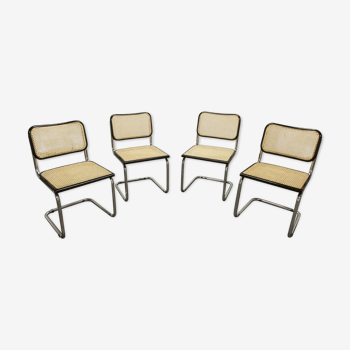 Lot de 4 chaises Breuer b32 contour noir