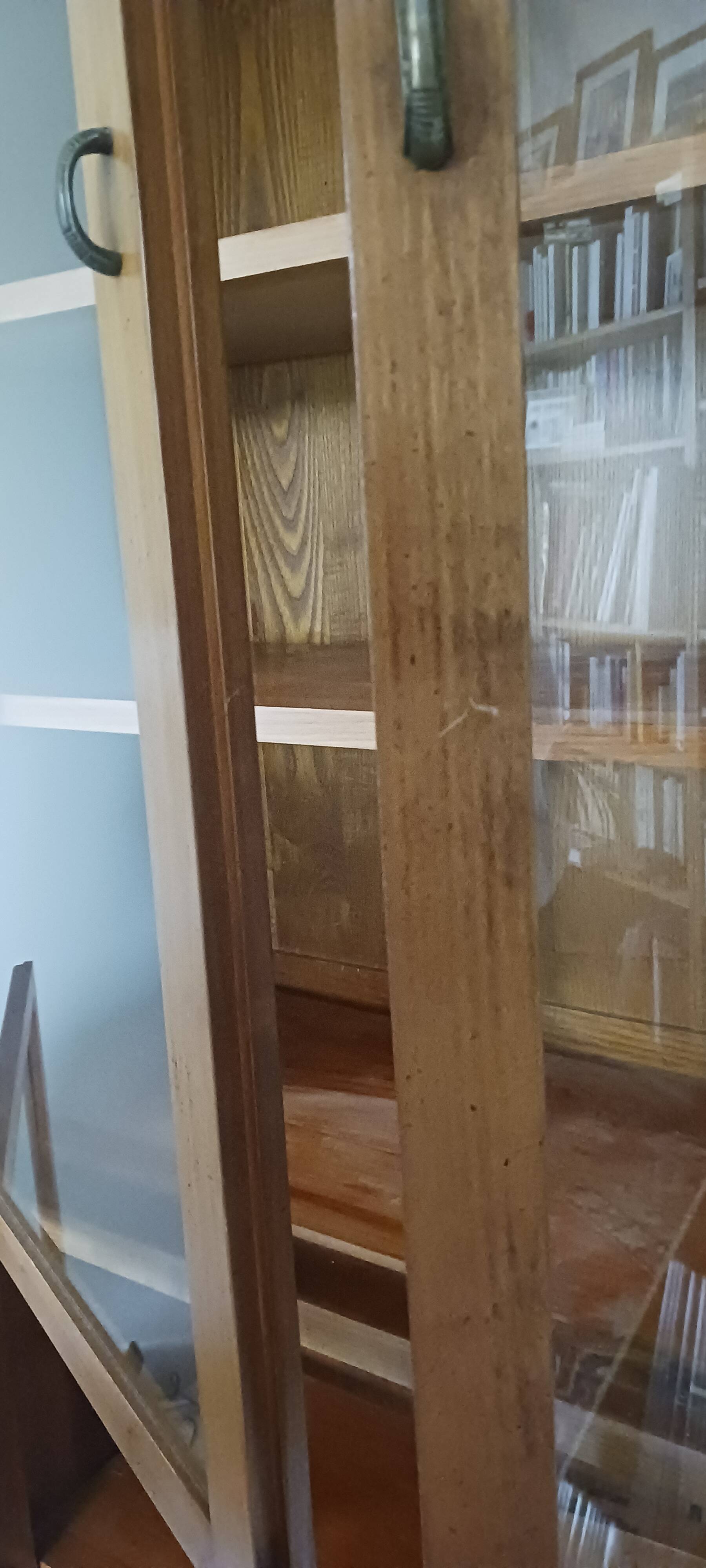 Roche Bobois Library