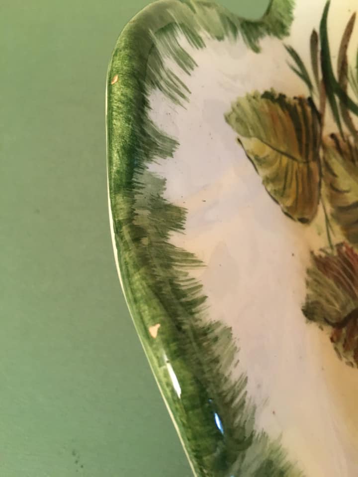 Porcelain fruit cup with hydrangea motifs