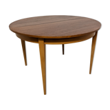 Vintage round table extended by the 50s/60s