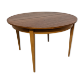 Vintage round table extended by the 50s/60s
