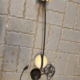 Articulated desk lamp