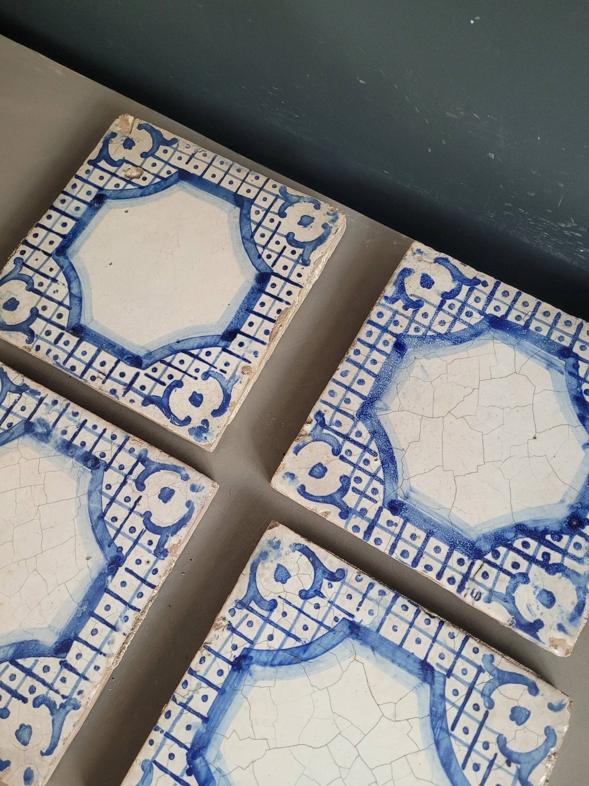 4 old Italian ceramic tiles - Tomasso Bruno