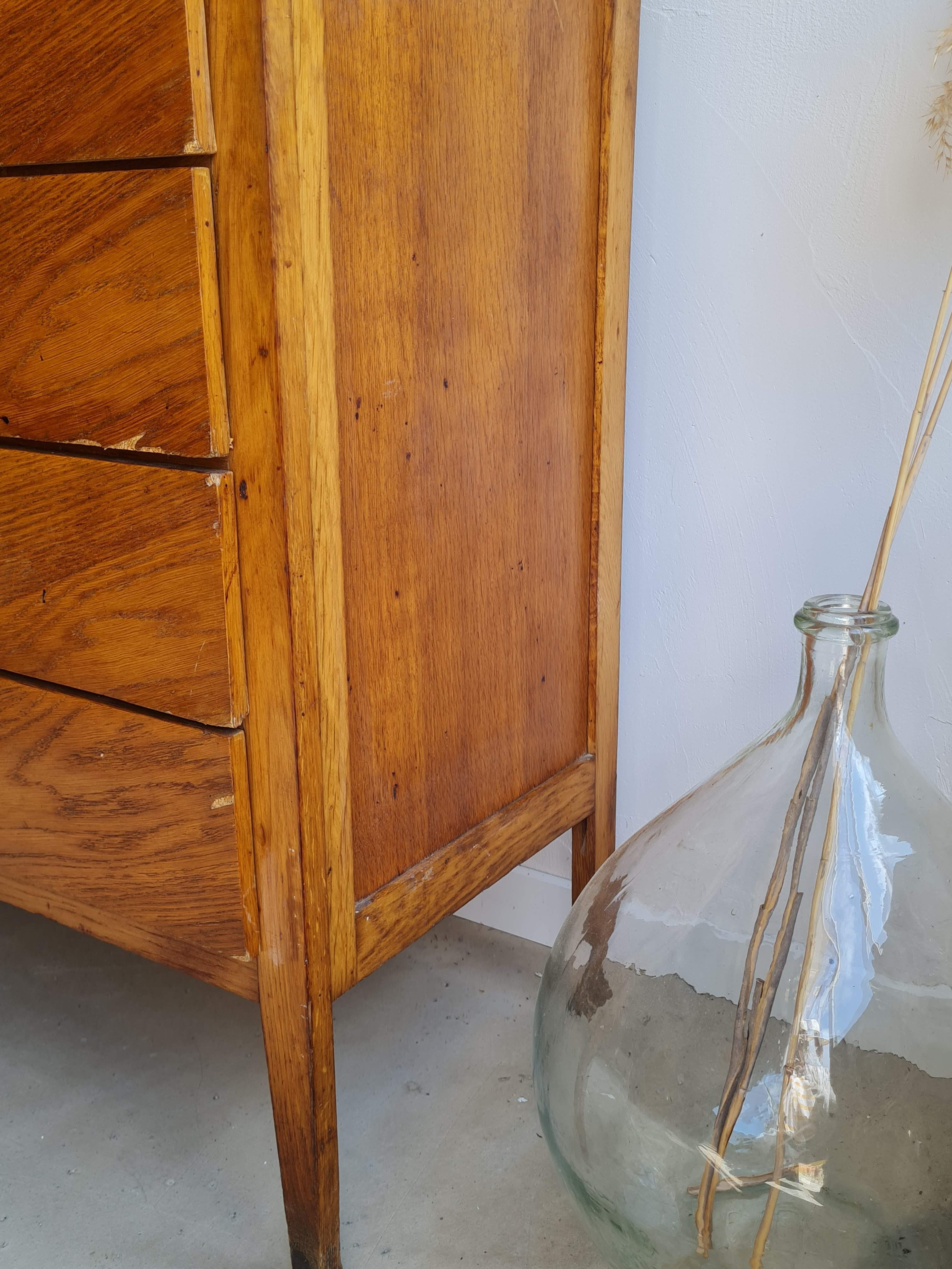 60s dresser - 4 drawers