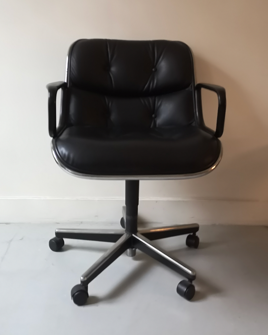 Black leather office chair by Charles Pollock for Knoll,1970