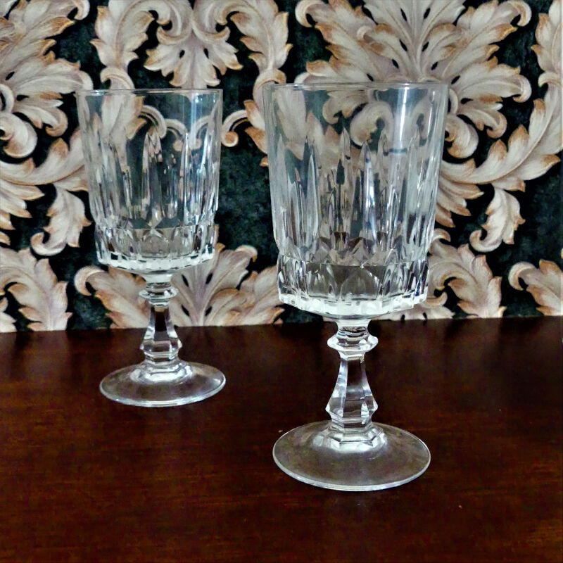 Five Chiseled Crystal Wine Glasses - Vintage 60s Glasses