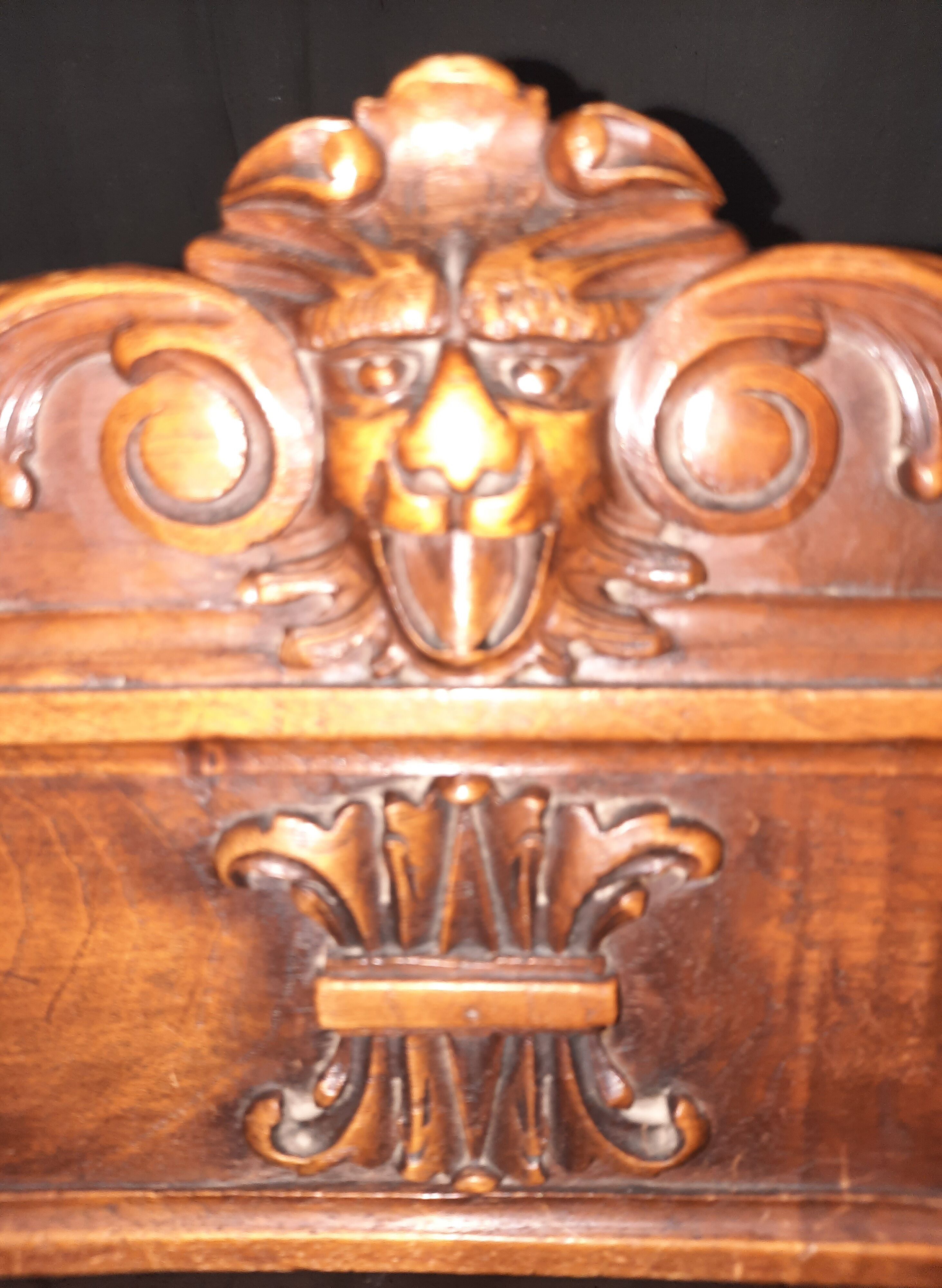 Faiteuil "Dagobert" in walnut