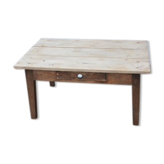 Low farm table