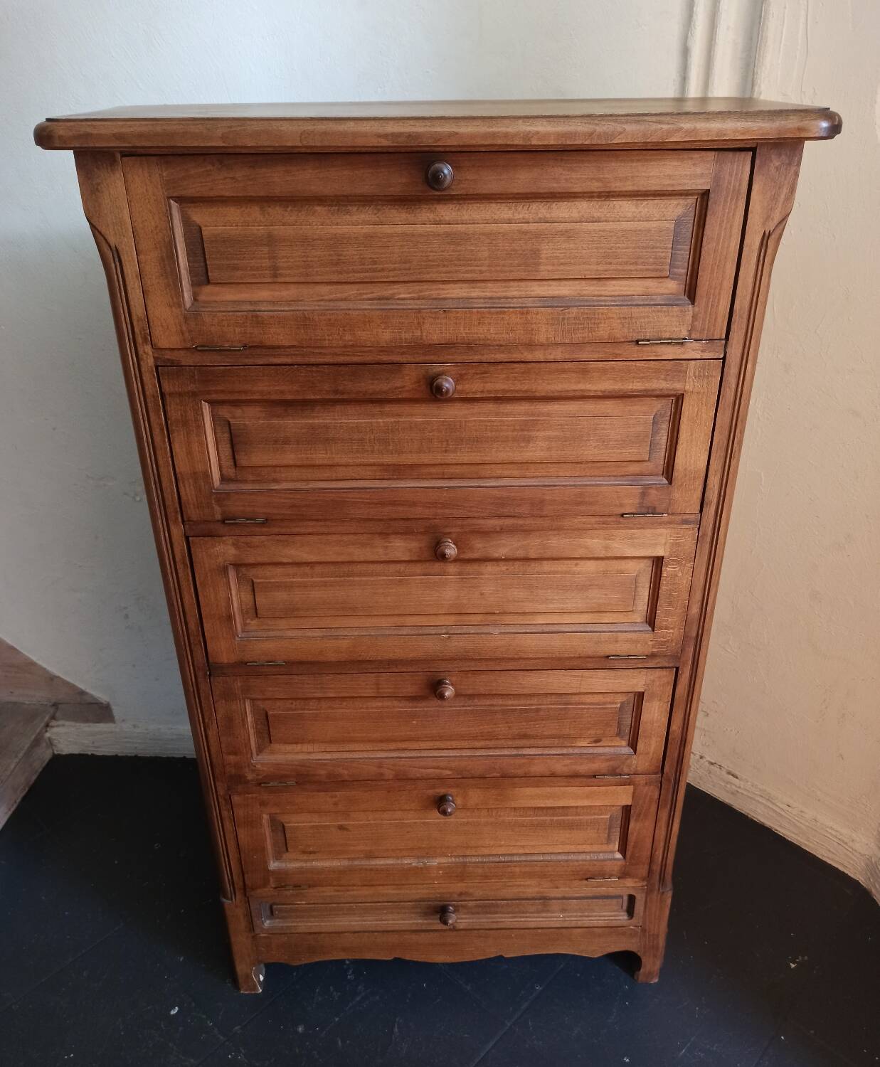 Vintage shoe cabinet