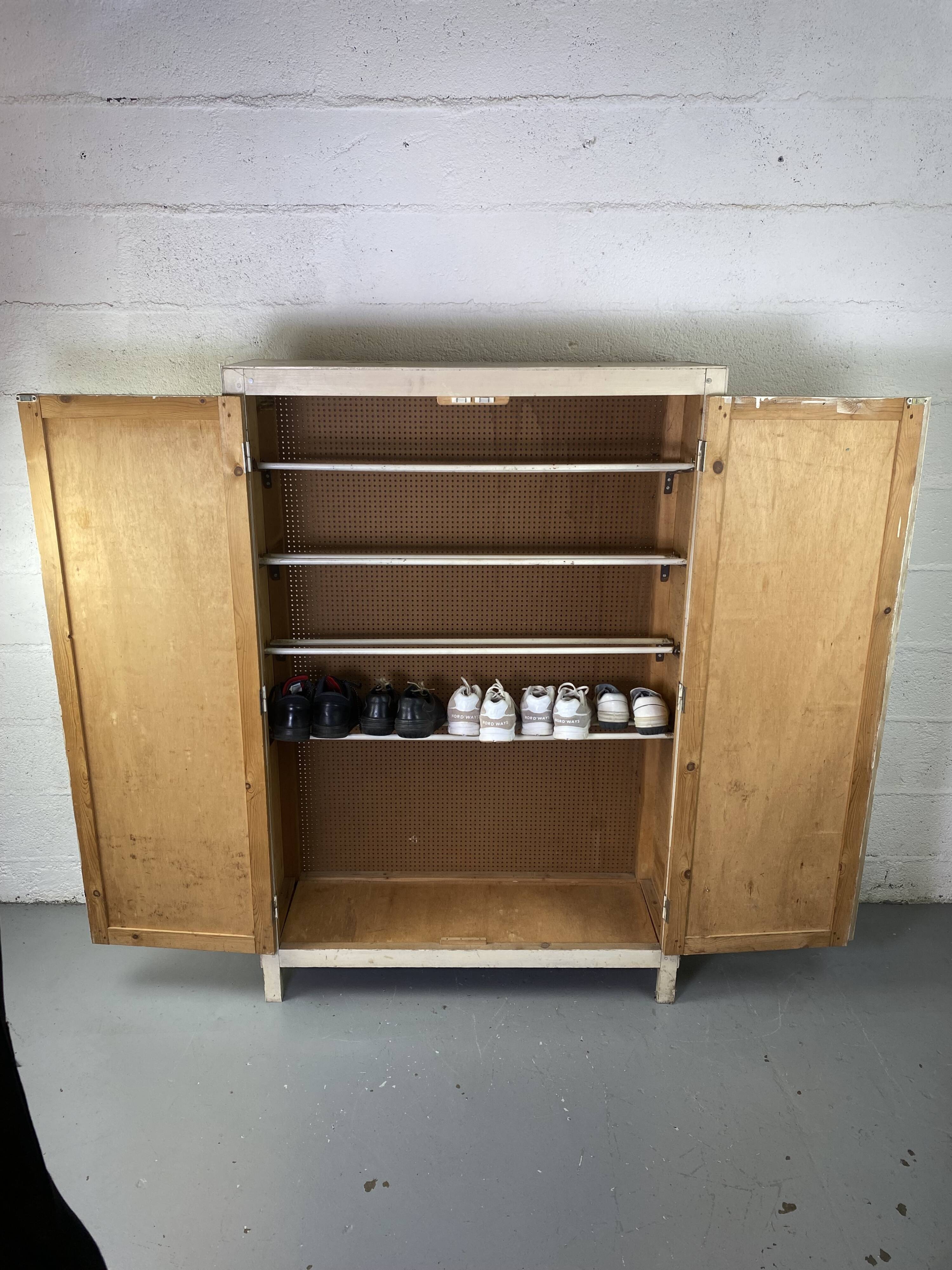 Meuble à chaussure style armoire parisienne