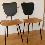 2 chaises sauterelles 1950