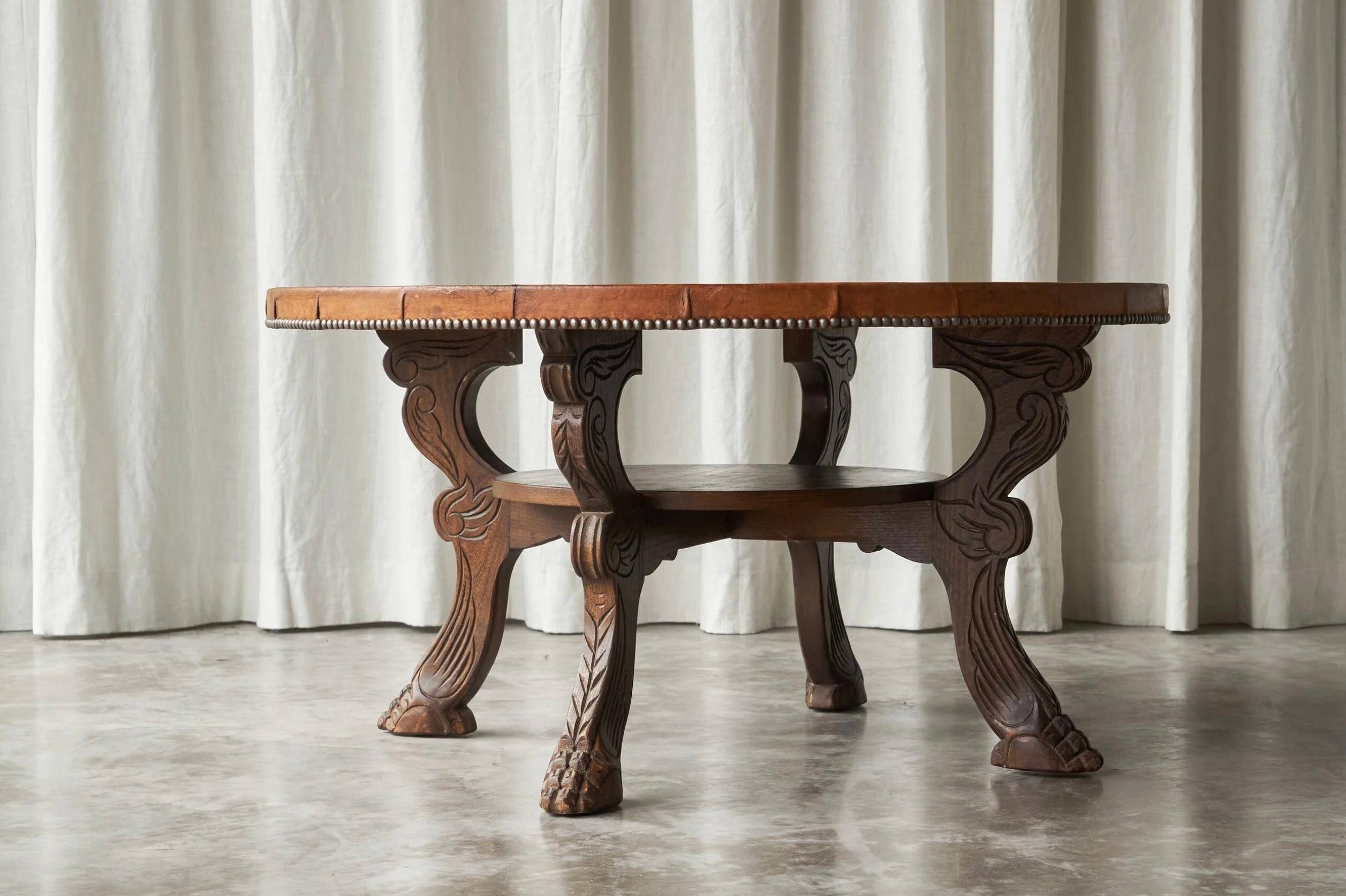 Table basse mid-century bois massif cuir