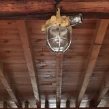 Suspension industrial explosion mapelec