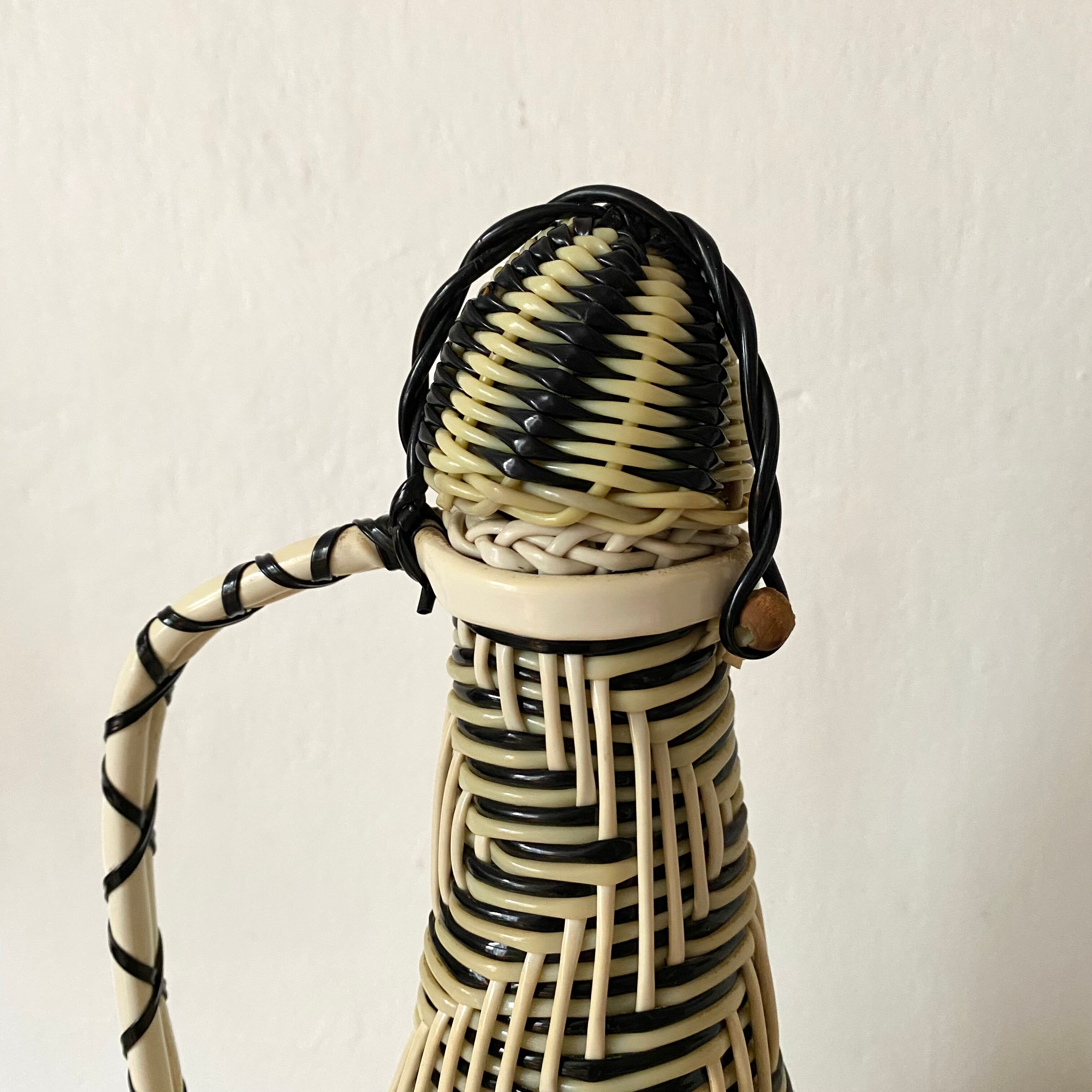 Vintage scoubidou bottle