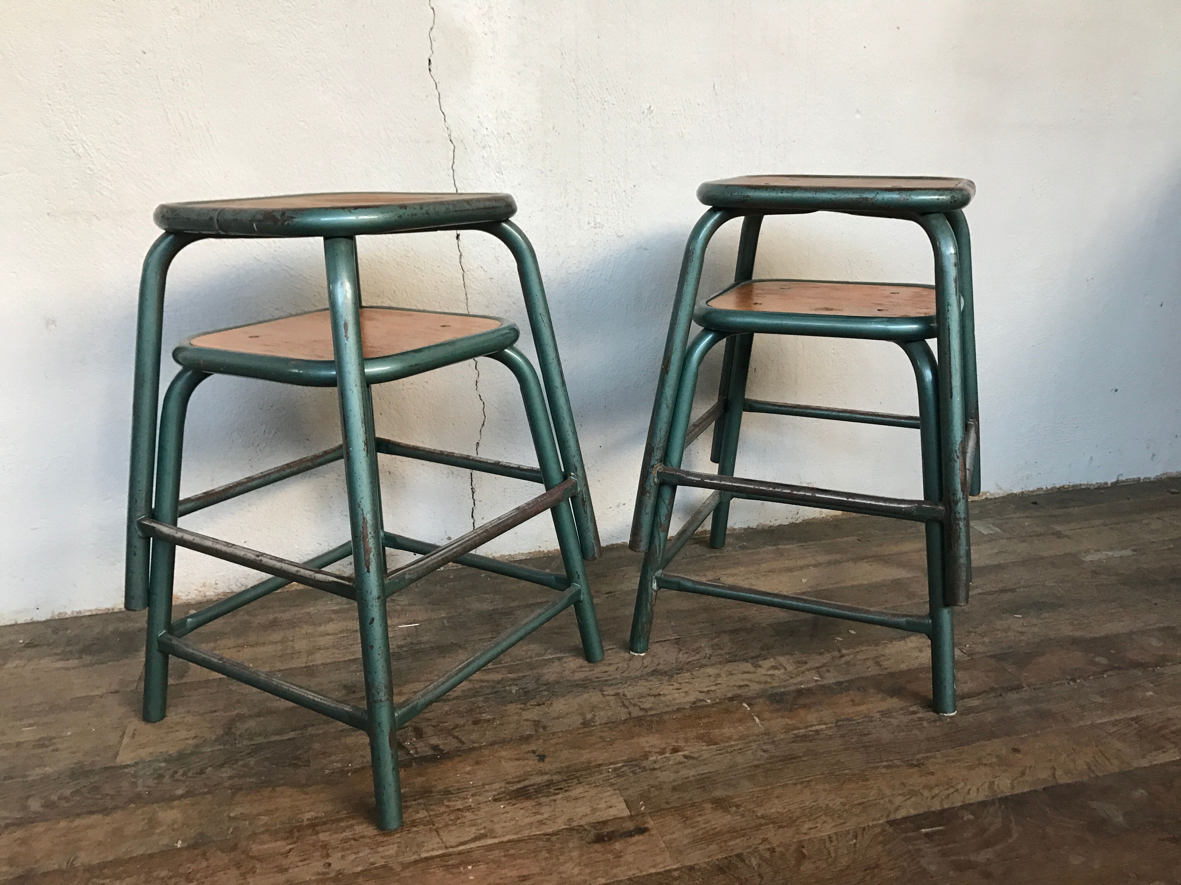 4 vintage green patina effect industrial deco 1950-60 school stools